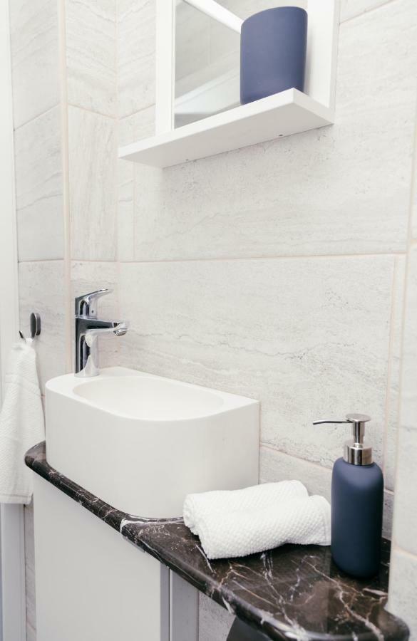 Izu Home Riga Extérieur photo